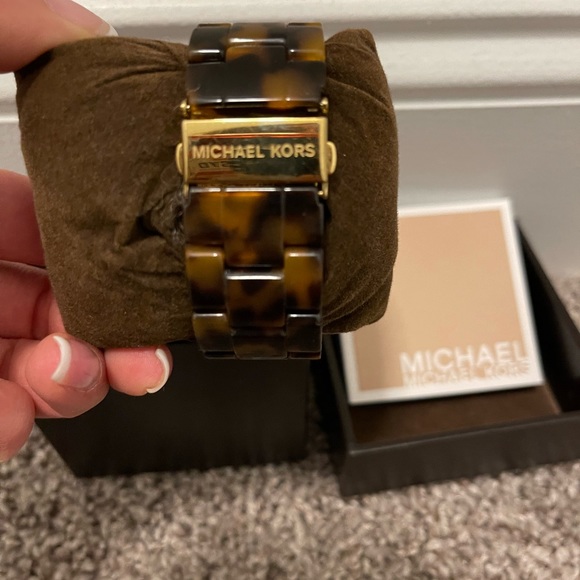 Brand new never worn